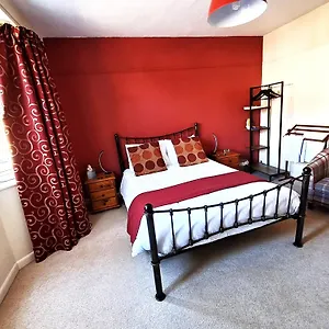  Apartment Quiet Comfortable Patcham Studio Free Parking Hallway Shared With Host United Kingdom